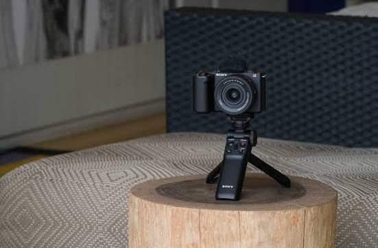 Бездзеркальний фотоапарат Sony ZV-E10 II kit (16-50mm) (ZVE10M2KB)