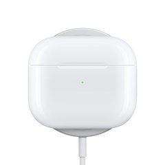 Беспроводной зарядный кейс Apple AirPods 3 Wireless Charging Case