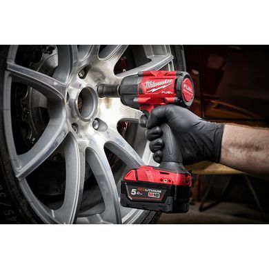 Акумуляторний ударний гайковерт 1/2 Milwaukee 2863-20